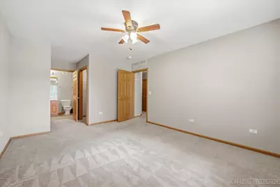 2471 Stoughton Circle #2471, Aurora, IL 60502 - Photo 16