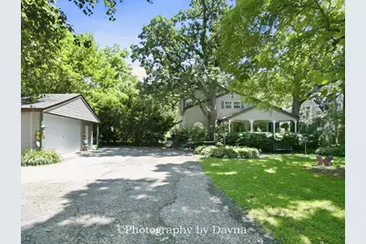 21329 S Hillside Road, Frankfort, IL 60423 - Photo 2