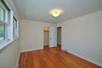 9027 Kenton Avenue, Skokie, IL 60076 - Photo 26