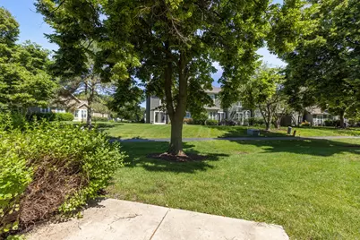 1059 Ridgefield Circle, Carol Stream, IL 60188 - Photo 22