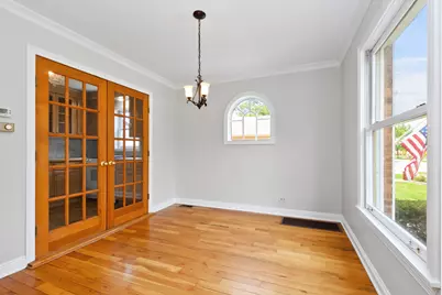 1240 Cleveland Avenue, La Grange Park, IL 60526 - Photo 4