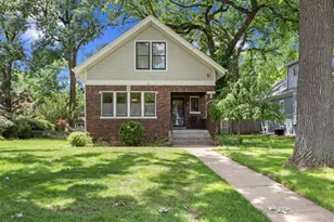 22 Keystone Ave, River Forest, IL 60305 - Photo 2