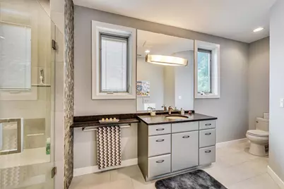 170 E South Street, Elmhurst, IL 60126 - Photo 30