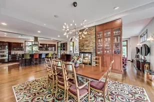 170 E South St, Elmhurst, IL 60126 - Photo 8