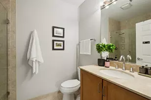 8 W Monroe St, Chicago, IL 60603 - Photo 10