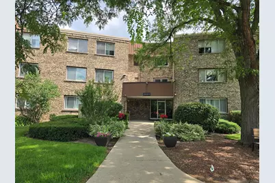 2650 Brookwood Way Drive #223, Rolling Meadows, IL 60008 - Photo 2
