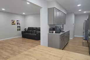 2650 Brookwood Way Dr, Rolling Meadows, IL 60008 - Photo 8