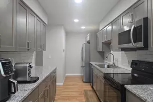 2650 Brookwood Way Dr, Rolling Meadows, IL 60008 - Photo 10