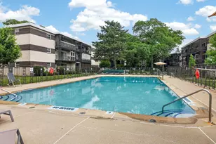 911 8th Ave, La Grange, IL 60525 - Photo 18