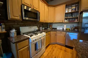 1038 W 32nd St, Chicago, IL 60608 - Photo 10