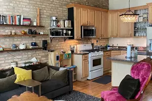 1038 W 32nd St, Chicago, IL 60608 - Photo 2