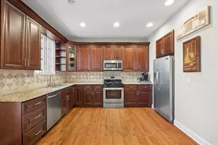 12721 Wild Rye Ct, Plainfield, IL 60585 - Photo 2