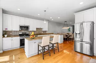 7137 Golf Rd, Morton Grove, IL 60053 - Photo 8