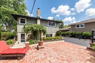 1214 S Pine Ave, Arlington Heights, IL 60005 - Photo 6