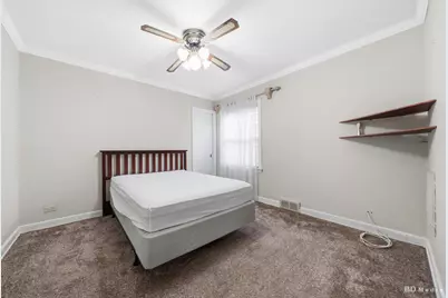 9005 S Utica Avenue, Evergreen Park, IL 60805 - Photo 10
