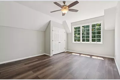 6605 Oakwood Manor Drive, Crystal Lake, IL 60012 - Photo 28