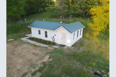 3340 W Longhollow Road, Elizabeth, IL 61028 - Photo 2