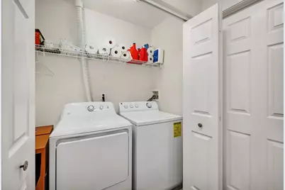 1647 Peter Lane, Romeoville, IL 60446 - Photo 22
