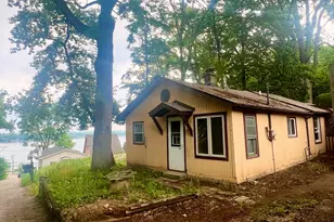 80 Cathryn St, Fox Lake, IL 60020 - Photo 2