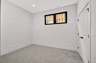 6637 S Evans Ave, Chicago, IL 60637 - Photo 26
