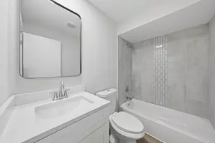 19409 Oakwood Ave, Country Club Hills, IL 60478 - Photo 10