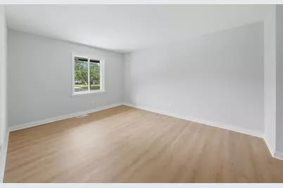 19409 Oakwood Avenue #E, Country Club Hills, IL 60478 - Photo 22