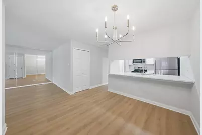 19409 Oakwood Avenue #E, Country Club Hills, IL 60478 - Photo 6