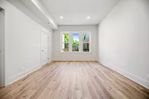 1238 N Artesian Ave, Chicago, IL 60622 - Photo 2