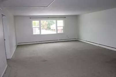715 E State Street #204, Geneva, IL 60134 - Photo 10