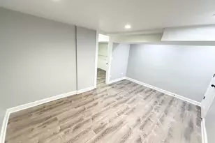 2415 N Hamlin Ave, Chicago, IL 60647 - Photo 8