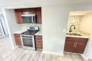 2415 N Hamlin Ave, Chicago, IL 60647 - Photo 2