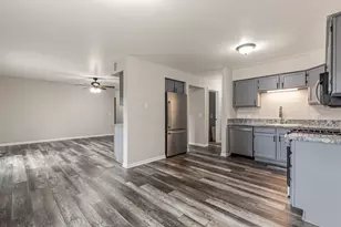 401 Concord Ave, South Elgin, IL 60177 - Photo 10