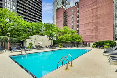 10 E Ontario Street #4808, Chicago, IL 60611 - Photo 38