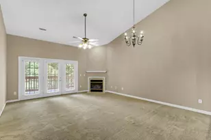 3848 Thornhill Cir, Champaign, IL 61822 - Photo 6