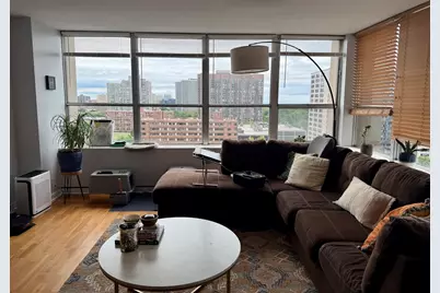 655 W Irving Park Road #1310, Chicago, IL 60613 - Photo 2