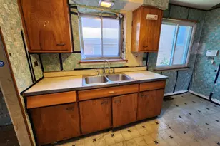 423 W 96th Pl, Chicago, IL 60628 - Photo 12