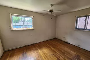423 W 96th Pl, Chicago, IL 60628 - Photo 18