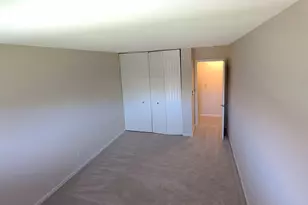 806 E Old Willow Rd, Prospect Heights, IL 60070 - Photo 14