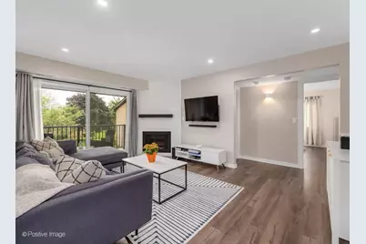 2228 Wharf Drive #1406, Woodridge, IL 60517 - Photo 6