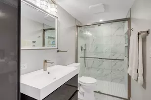 2228 Wharf Dr, Woodridge, IL 60517 - Photo 14