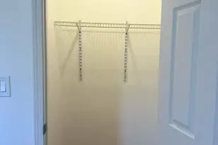 136 Brookwood Ct, Vernon Hills, IL 60061 - Photo 20