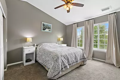 2017 Concord Drive, McHenry, IL 60050 - Photo 12