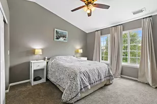 2017 Concord Dr, McHenry, IL 60050 - Photo 12