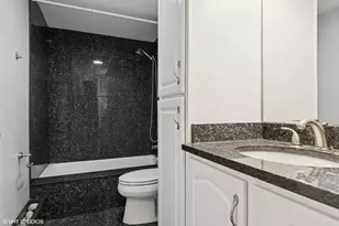 114 E Bailey Rd, Naperville, IL 60565 - Photo 8