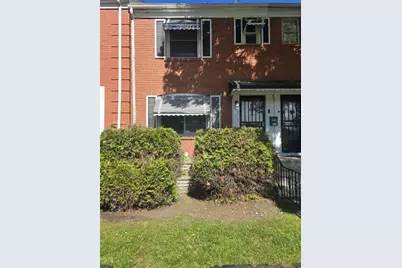 8457 S Bennett Avenue, Chicago, IL 60617 - Photo 2