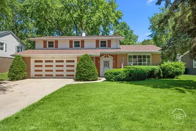 877 N Fordham Avenue, Aurora, IL 60506 - Photo 1
