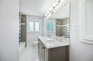 9920 La Reina Real St, Orland Park, IL 60462 - Photo 14