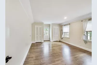 2929 Indianwood Road, Wilmette, IL 60091 - Photo 16