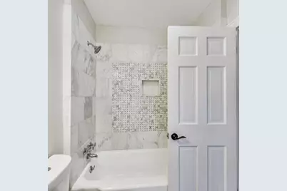 2929 Indianwood Road, Wilmette, IL 60091 - Photo 20
