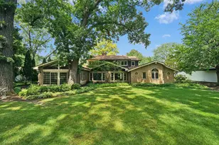 147 Timber View Dr, Oak Brook, IL 60523 - Photo 18